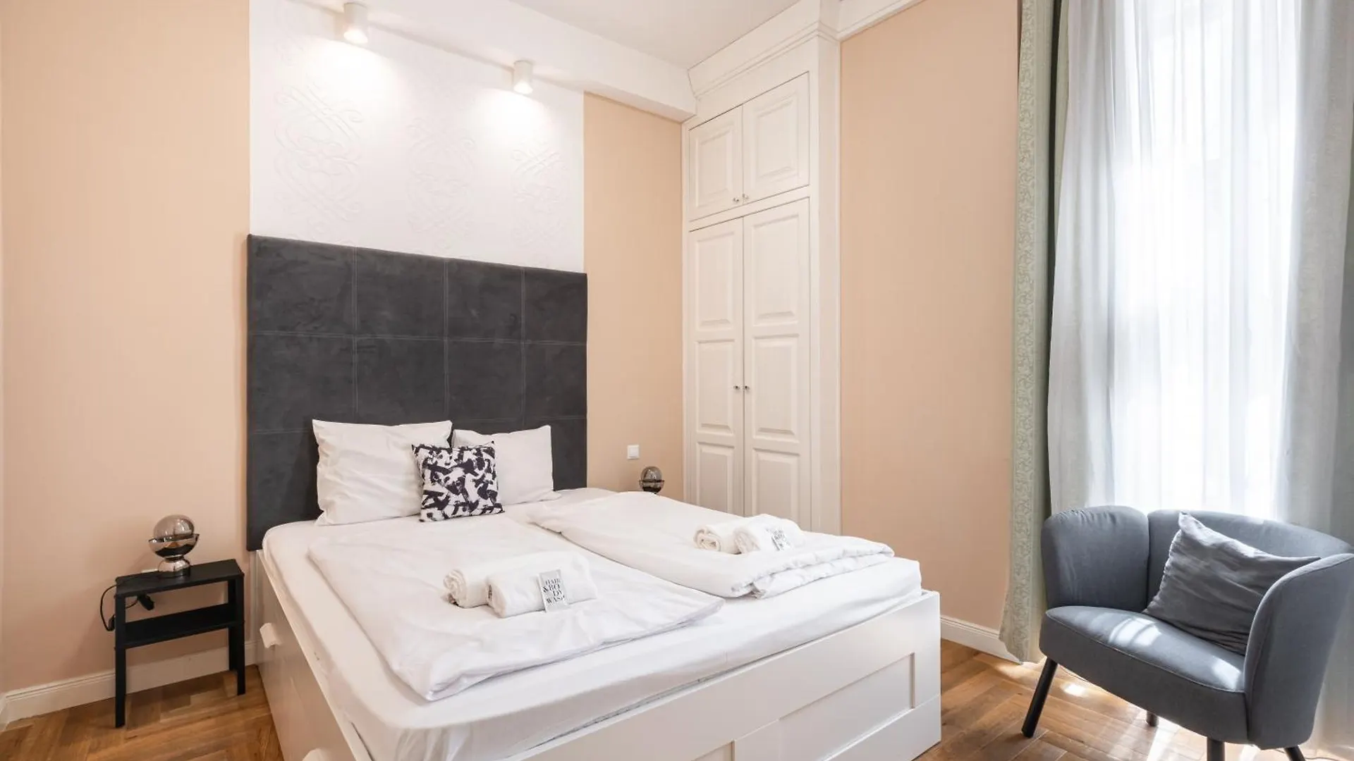 Ventura Ridge Apartment Budapest