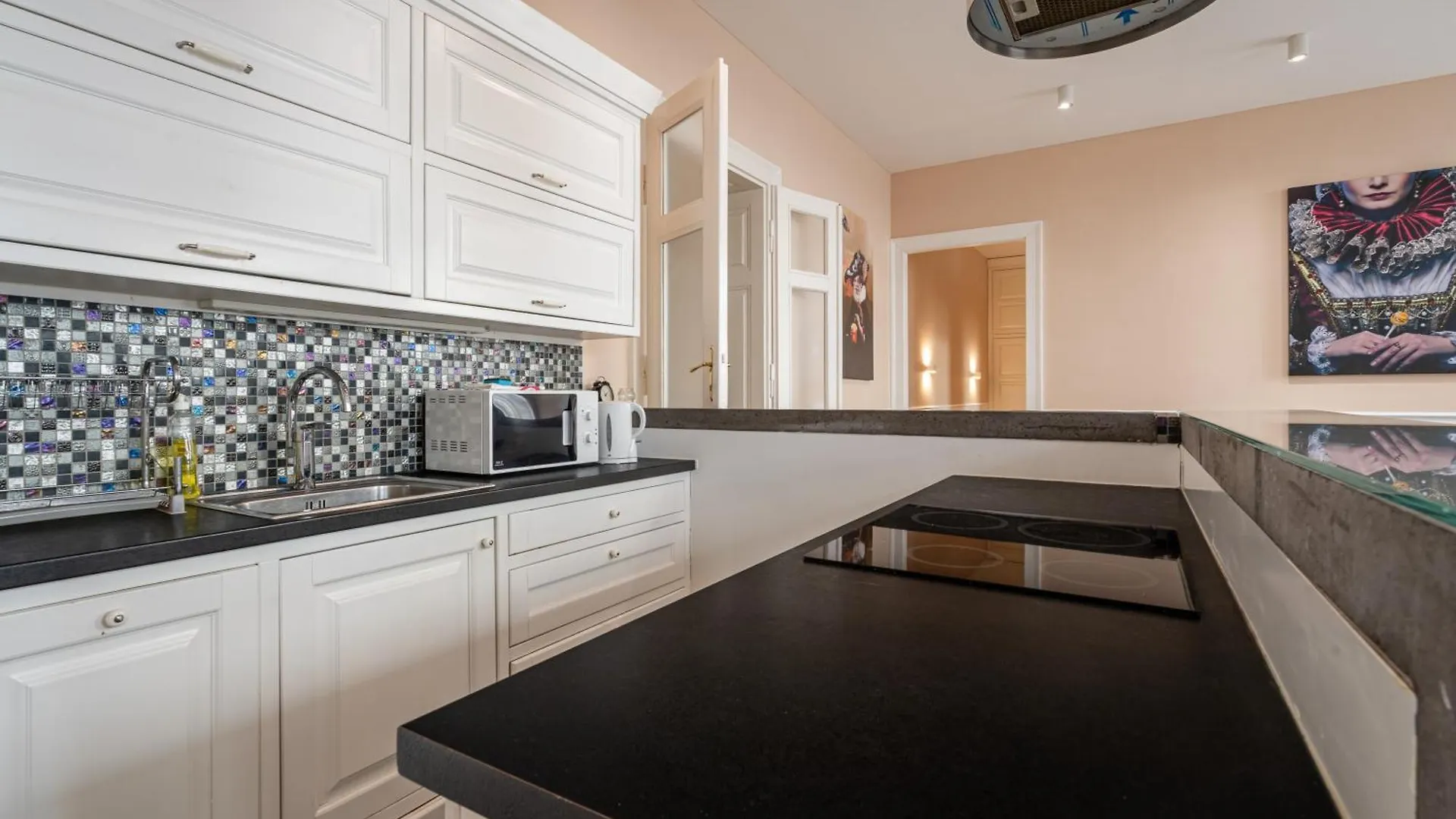 Ventura Ridge Apartment Budapest 0*,